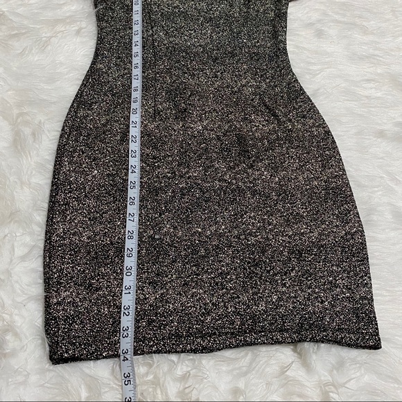 BAR III Gold Fitted Dress - Picture 7 of 8